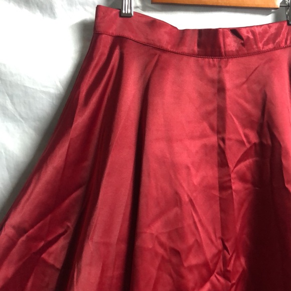 Red sheer Pin up style tulle polyester skirt good condition med - Picture 2 of 15